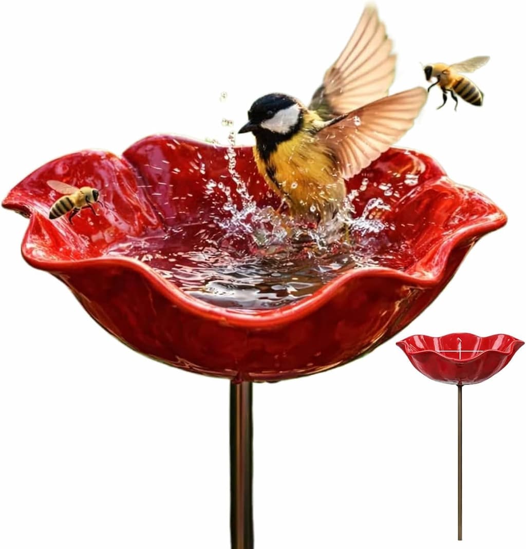 Flower Bath - Flower-Shaped Metal Sculpture for the Garden that Attracts Birds and Insects