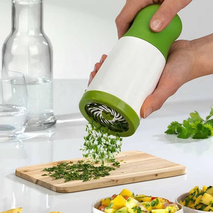 Fresh Herb Shredder - Manual Herb Cutter Made of Stainless Steel