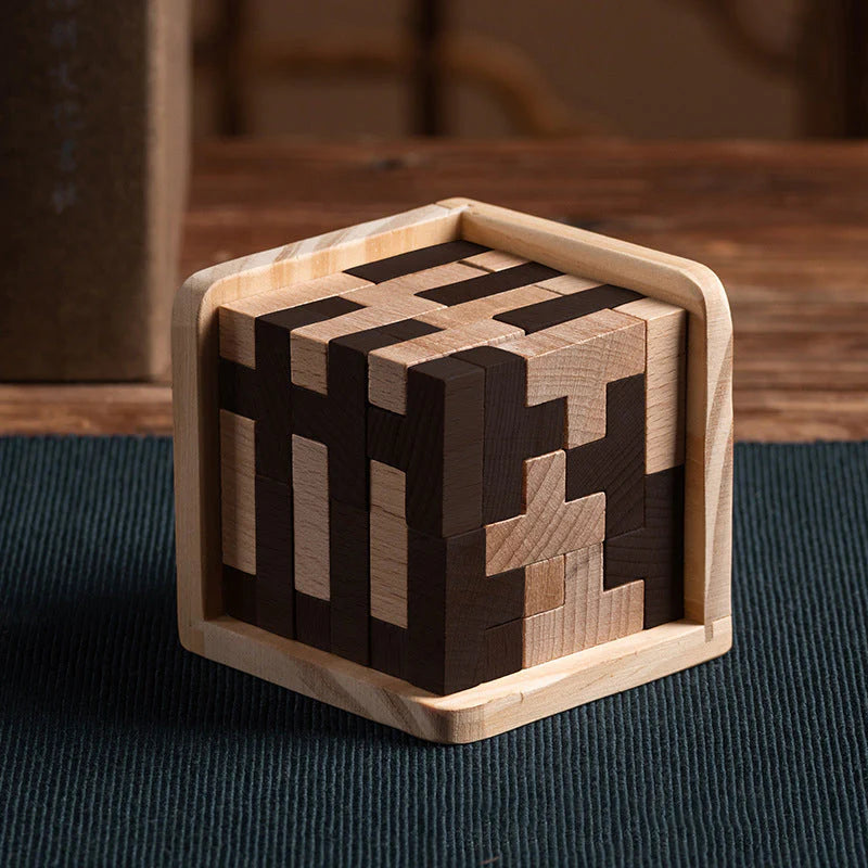 Cube Stack - Get carried away by every exciting twist