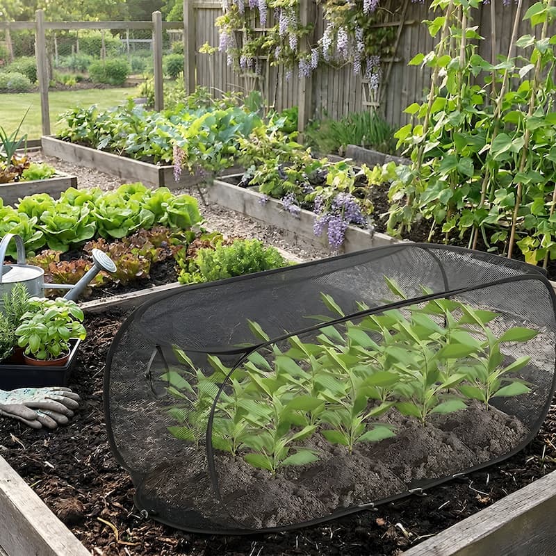 Plant Shield - Adjustable Plant Protection Made of Mesh Fabric