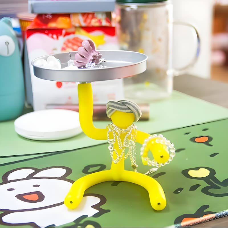 Connect Figures - Great adventures start small: Discover the magic of Connect Figures toys